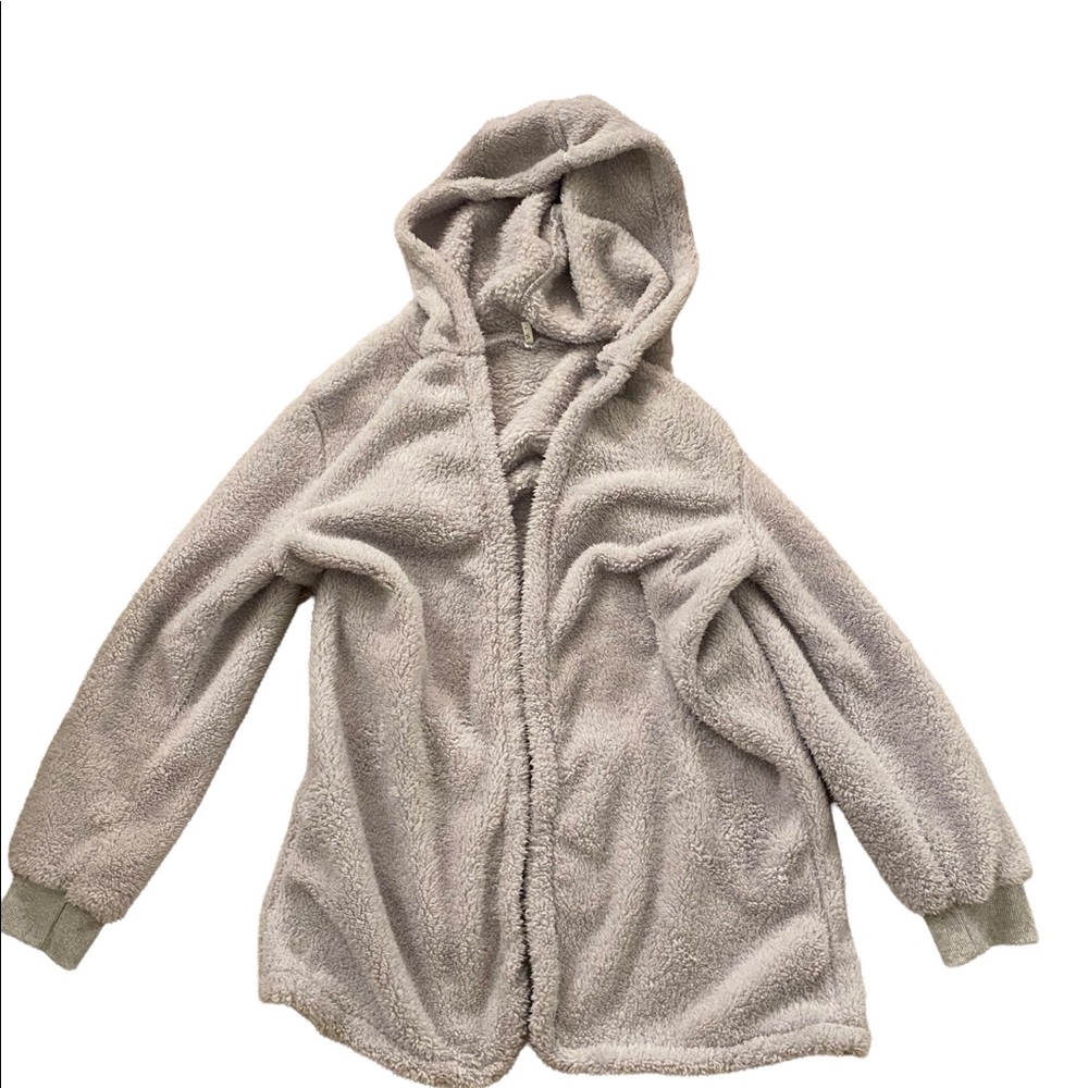 Gray fluffy sweater, size small, brand unknown, (actually very soft :D)
